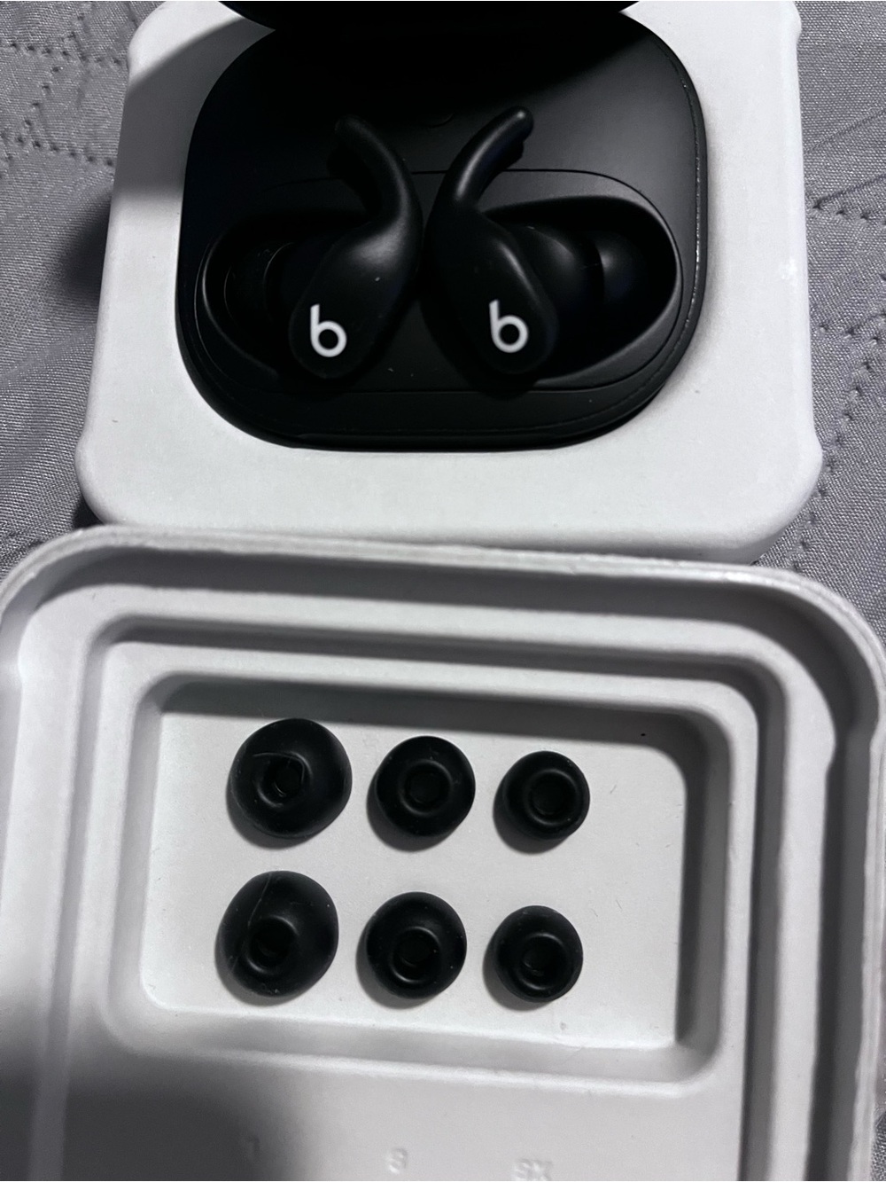 Apple Powerbeats Pro Earbuds - Black